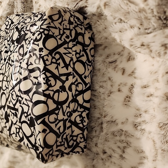 Kate Spade Small Signature Vinyl Tote - Picture 7 of 12